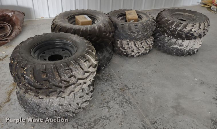 image for item MD9474 Carlisle AT489  tires