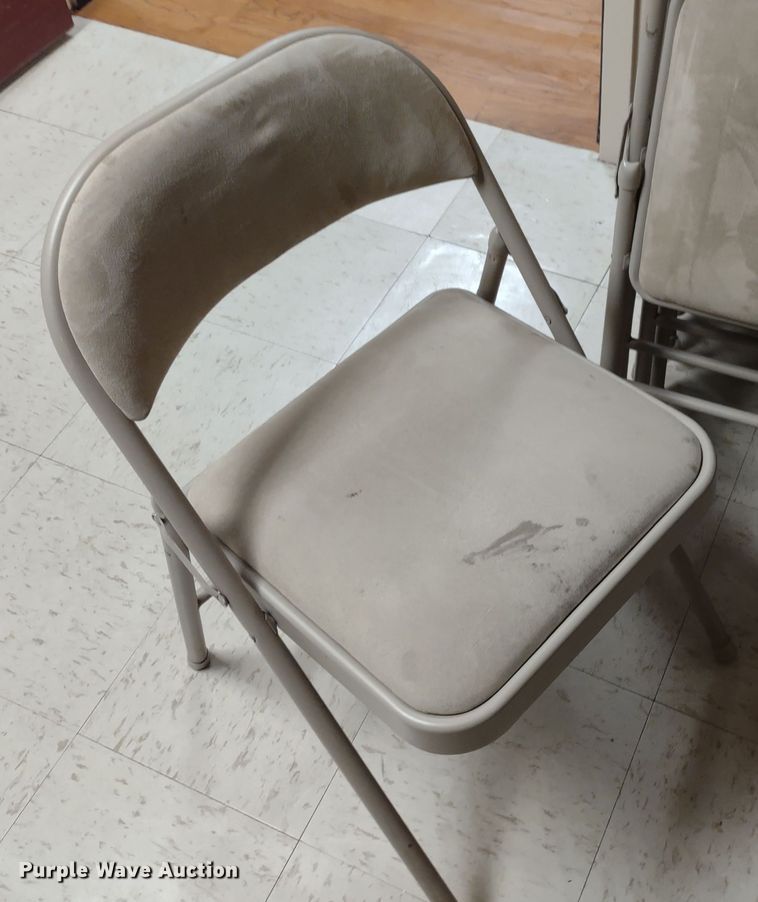 image for item MD9496 Furniture