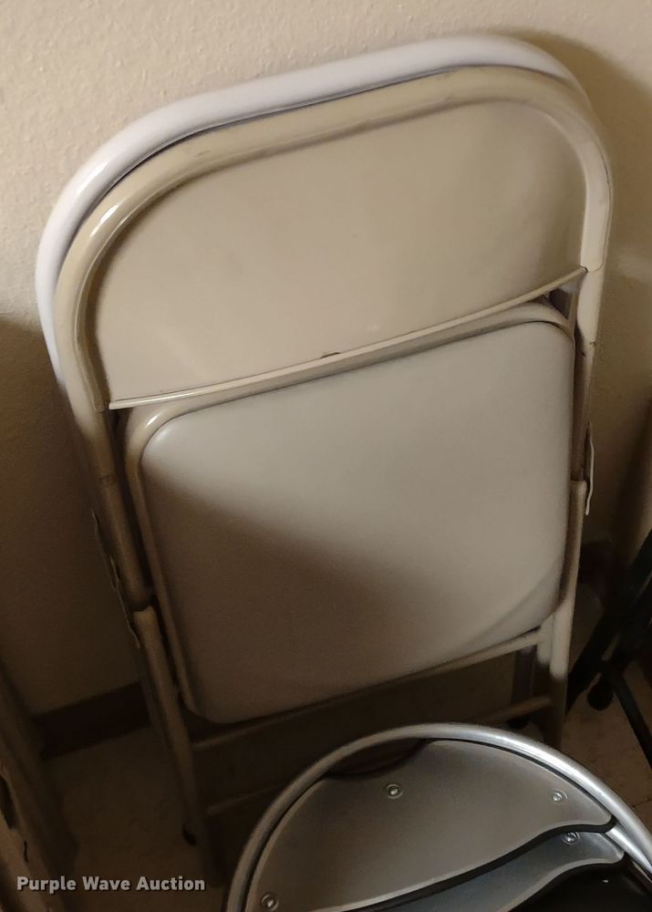 image for item MD9496 Furniture