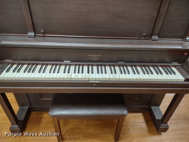 image for item MD9497 Washburn  piano