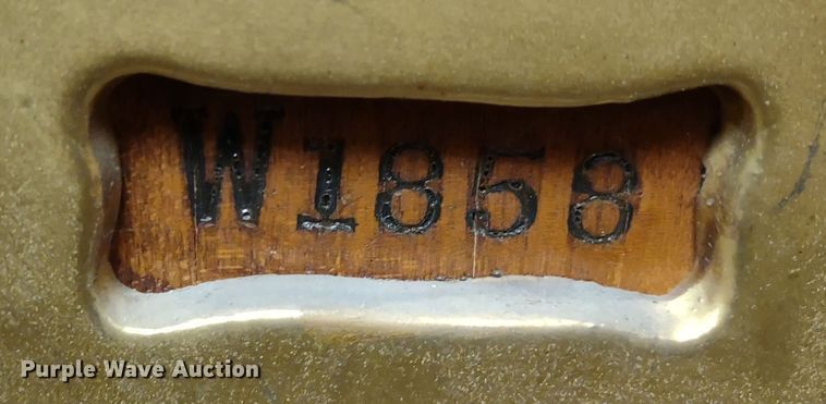 image for item MD9497 Washburn  piano