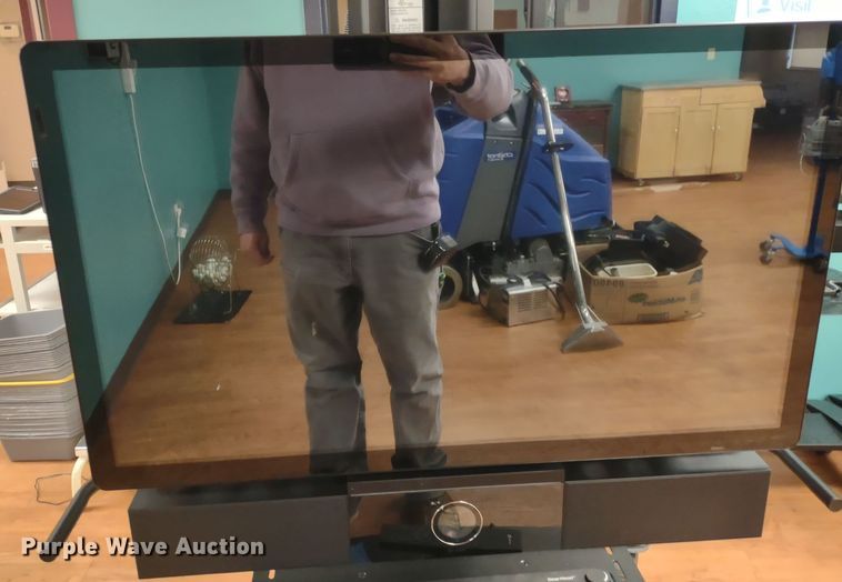 image for item MD9500 (3) ViewSonic EP3220T/VS16769 interactive display systems