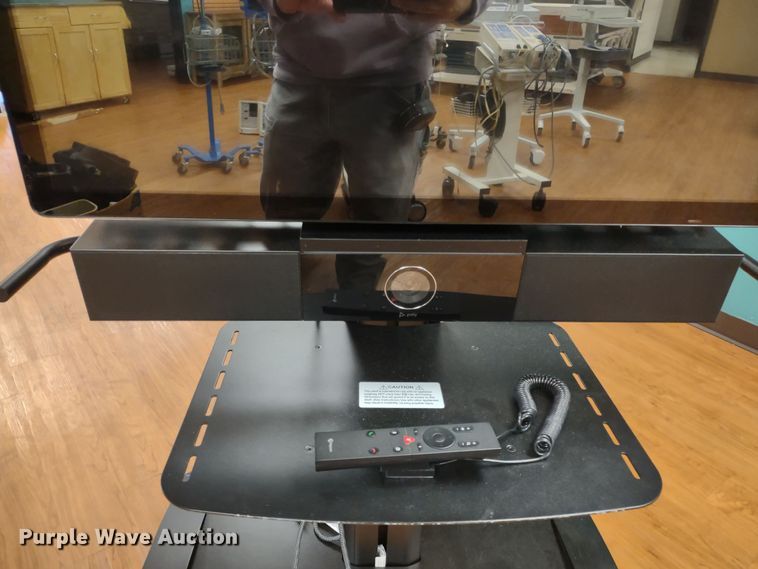 image for item MD9500 (3) ViewSonic EP3220T/VS16769 interactive display systems