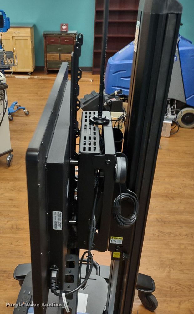 image for item MD9500 (3) ViewSonic EP3220T/VS16769 interactive display systems