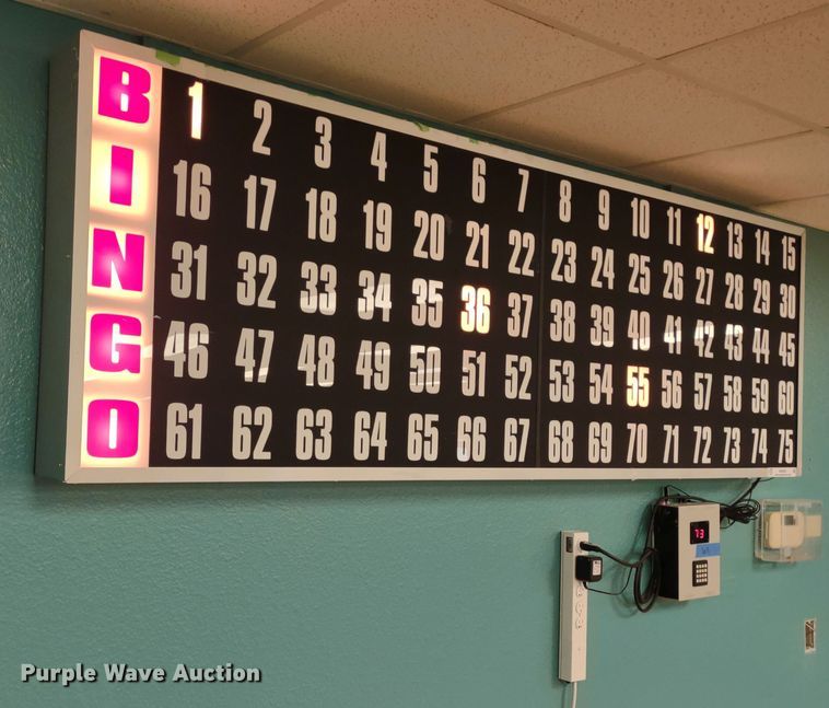 image for item MD9501 Santa Anita  MCF-75  bingo flashboard