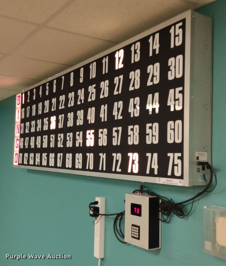 image for item MD9501 Santa Anita  MCF-75  bingo flashboard