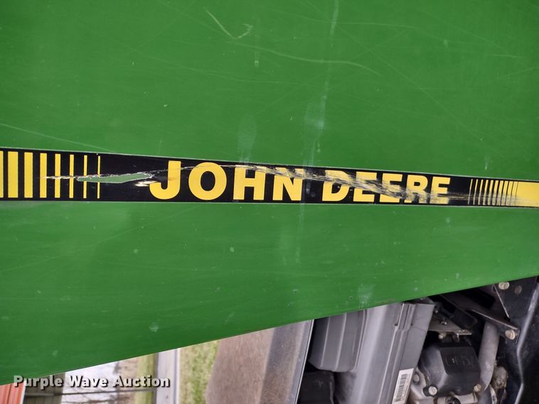 image for item MD9503 John Deere F725  lawn mower