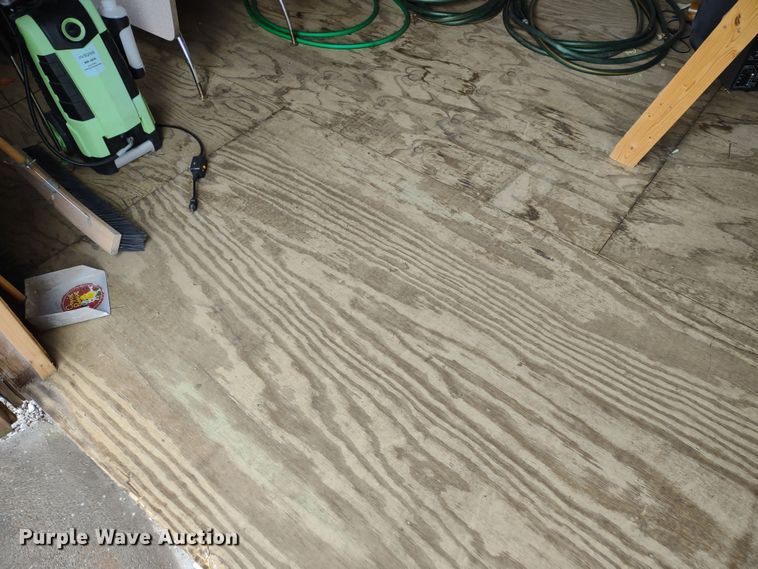 image for item MD9504 Storage shed