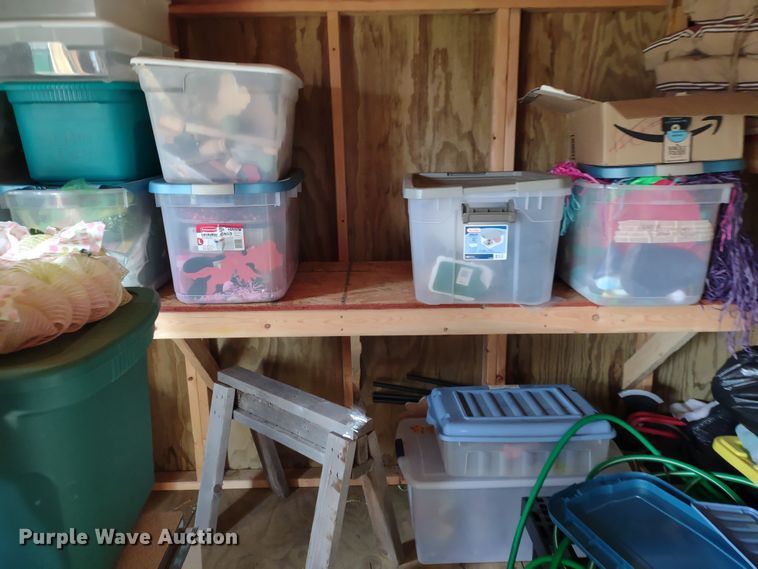 image for item MD9504 Storage shed