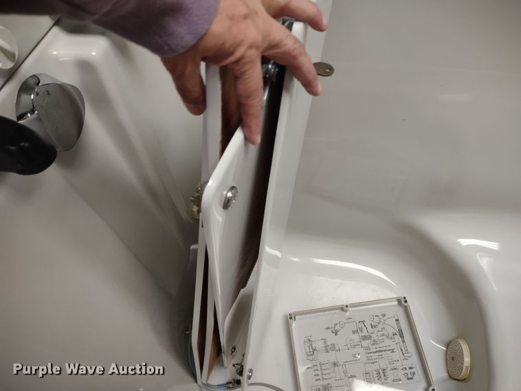 image for item MD9507 Aurora A4600STL  bath tub