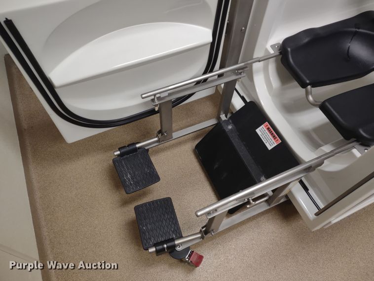 image for item MD9508 Apollo 200348  bath tub