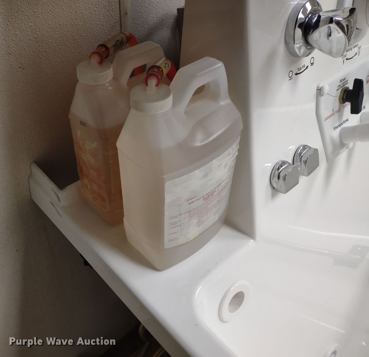 image for item MD9508 Apollo 200348  bath tub