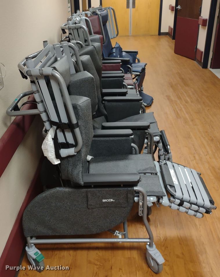 image for item MD9510 (5) Broda Midline tilt wheelchairs