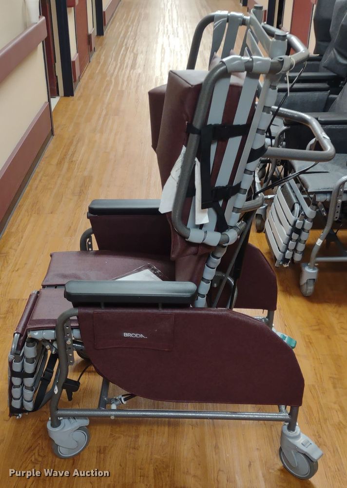 image for item MD9510 (5) Broda Midline tilt wheelchairs