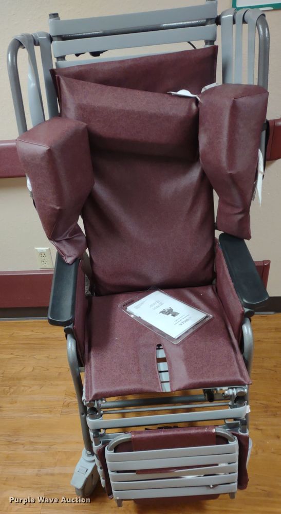 image for item MD9510 (5) Broda Midline tilt wheelchairs