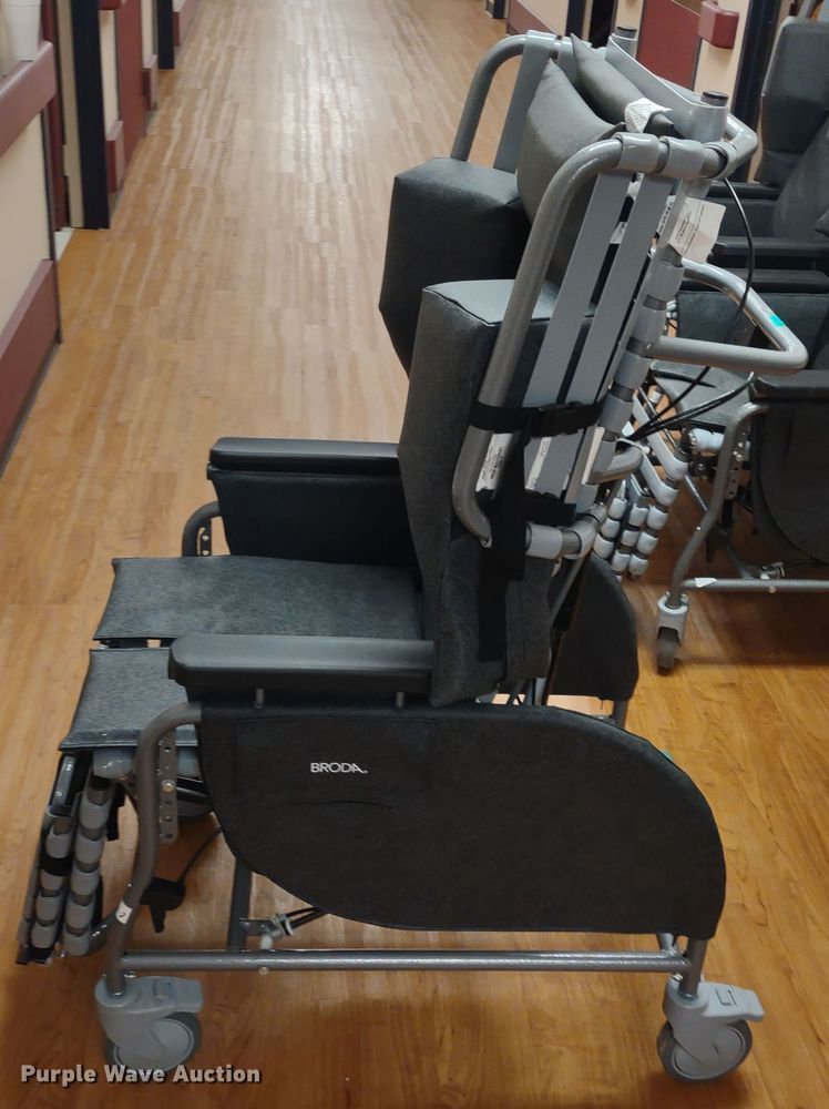 image for item MD9510 (5) Broda Midline tilt wheelchairs