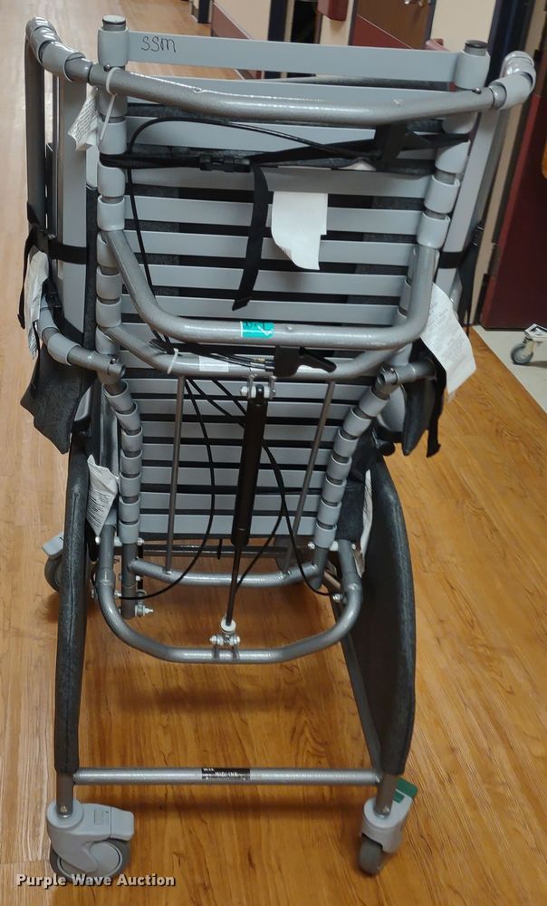 image for item MD9510 (5) Broda Midline tilt wheelchairs
