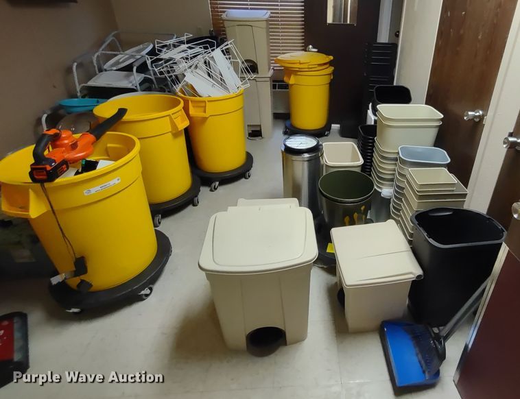 image for item MD9512 Furniture