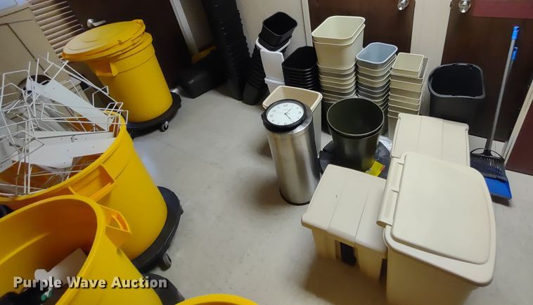 image for item MD9512 Furniture