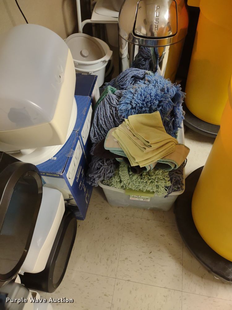 image for item MD9512 Furniture