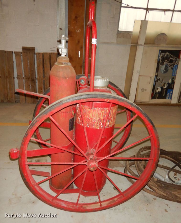 image for item MI9297 Dry chemical cart