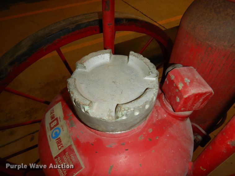 image for item MI9297 Dry chemical cart