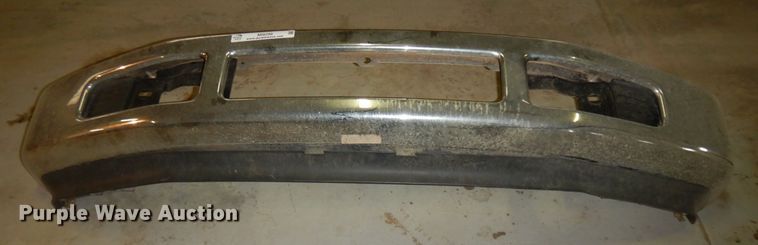 image for item MI9298 2008 Ford F350  front bumper