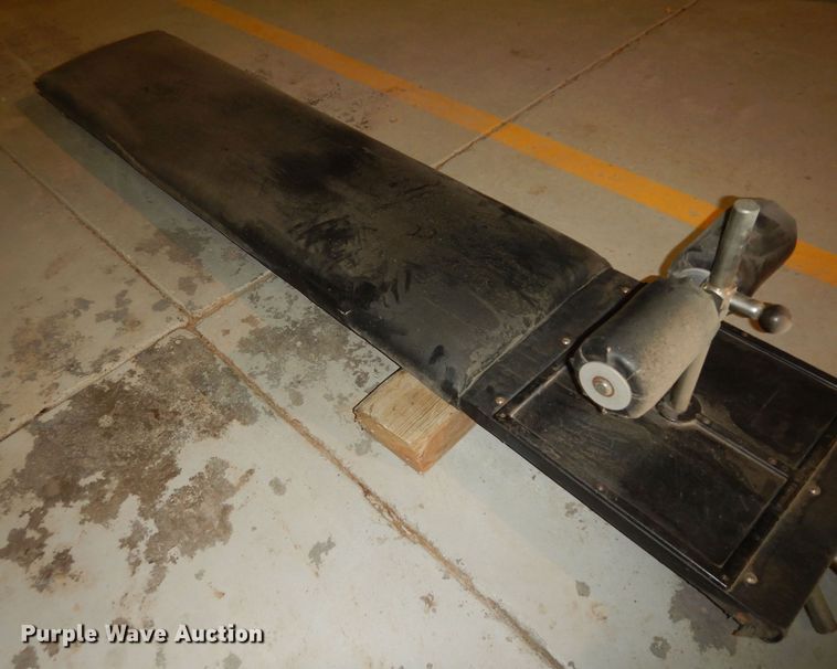 image for item MI9299 Weightlifting equipment