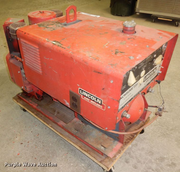 image for item MI9301 Lincoln Electric Lincwelder DC225/3-AS  welder/generator