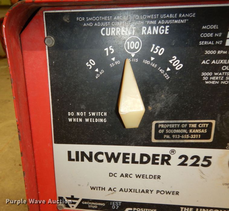 image for item MI9301 Lincoln Electric Lincwelder DC225/3-AS  welder/generator