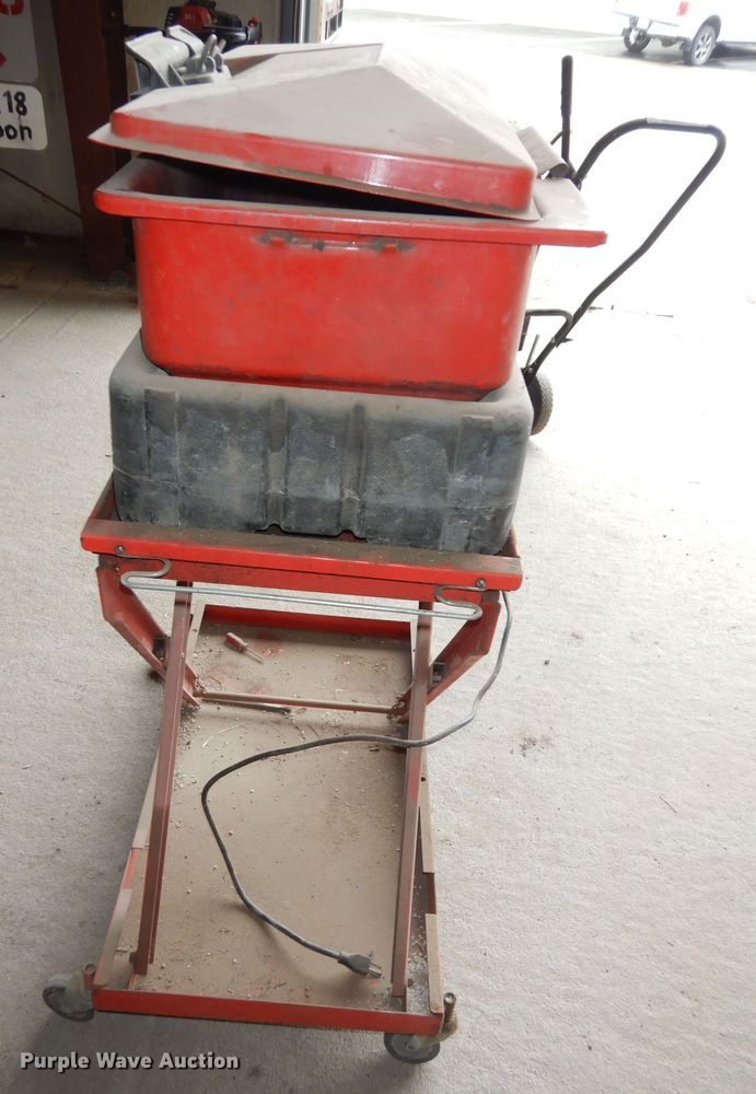 image for item MI9302 Safety Kleen 60  parts washer