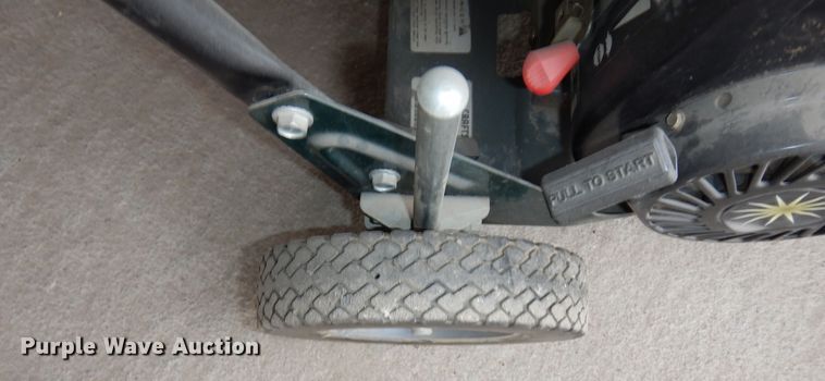 image for item MI9303 Lawn and garden equipment