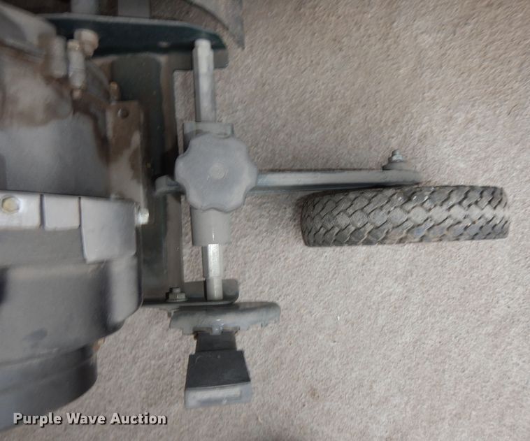 image for item MI9303 Lawn and garden equipment