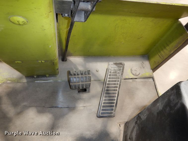 image for item MI9304 Clark TM20  forklift