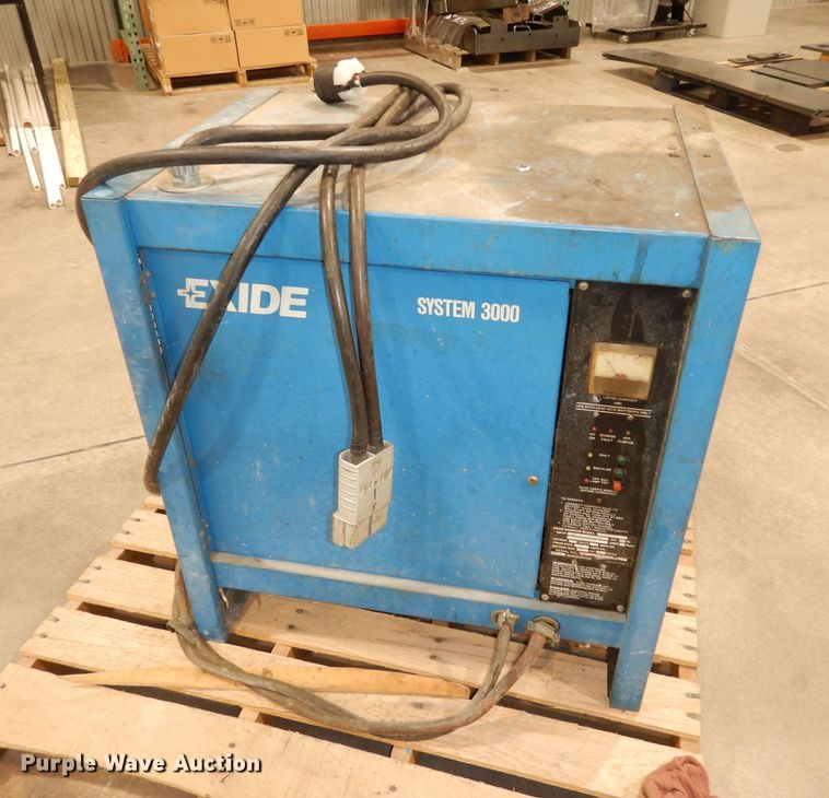 image for item MI9304 Clark TM20  forklift