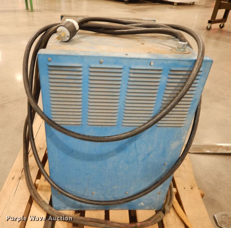 image for item MI9304 Clark TM20  forklift