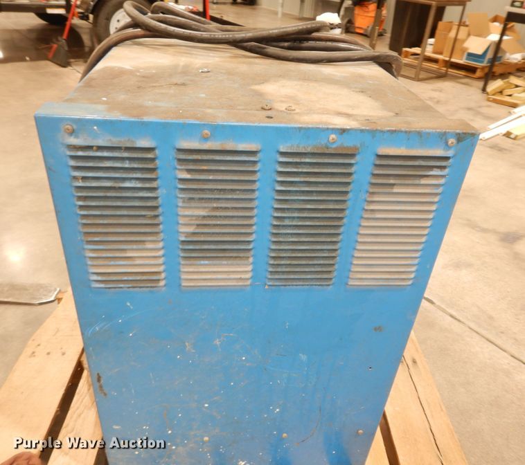 image for item MI9304 Clark TM20  forklift