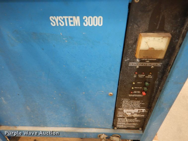 image for item MI9304 Clark TM20  forklift