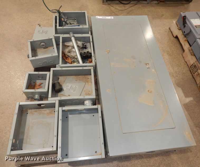 image for item MI9306 (34) Square D safety switches