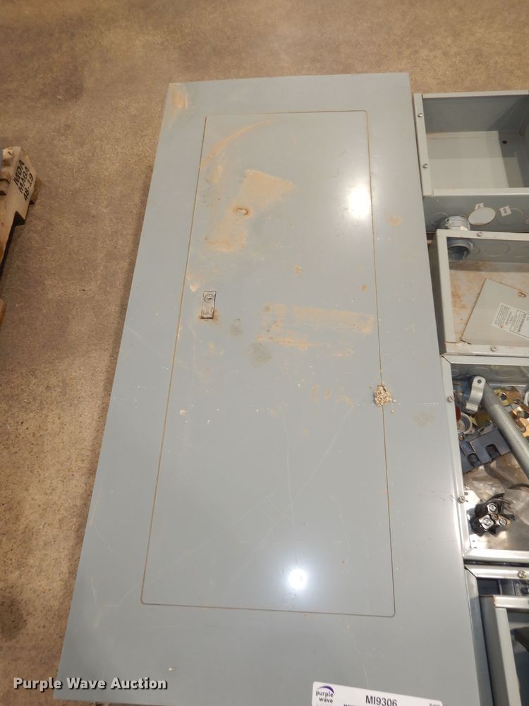 image for item MI9306 (34) Square D safety switches