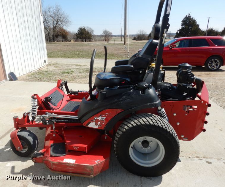 image for item MI9307 Ferris ISX3300  ZTR lawn mower