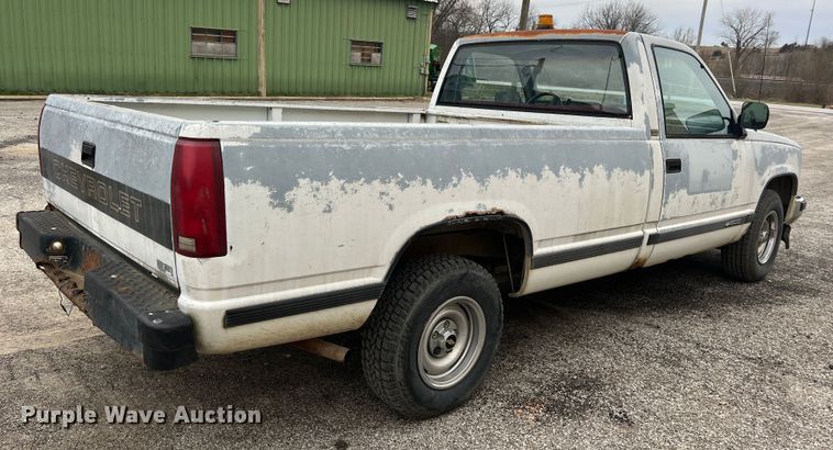 image for item MM9279 1990 Chevrolet Cheyenne 1500  pickup truck