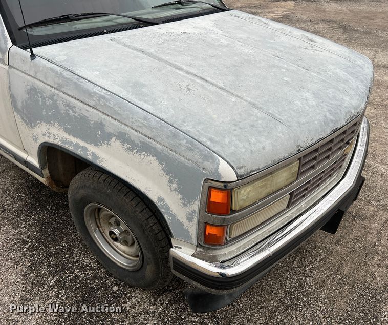 image for item MM9279 1990 Chevrolet Cheyenne 1500  pickup truck