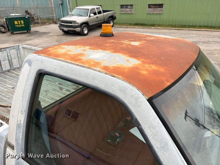 image for item MM9279 1990 Chevrolet Cheyenne 1500  pickup truck