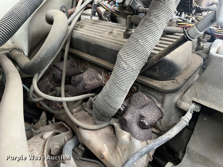 image for item MM9279 1990 Chevrolet Cheyenne 1500  pickup truck