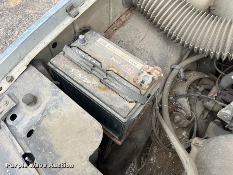 image for item MM9279 1990 Chevrolet Cheyenne 1500  pickup truck