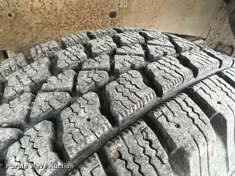 image for item MM9279 1990 Chevrolet Cheyenne 1500  pickup truck