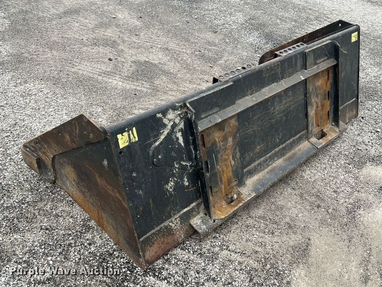 image for item MM9280 Bobcat 74HD C-1  skid steer bucket