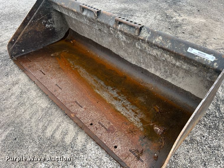 image for item MM9280 Bobcat 74HD C-1  skid steer bucket