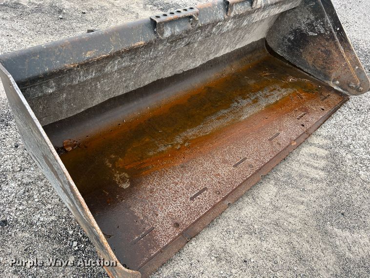 image for item MM9280 Bobcat 74HD C-1  skid steer bucket